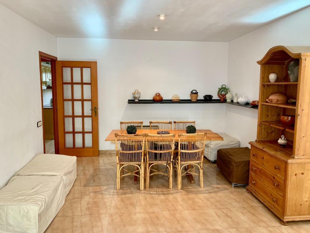 Apartamento - Wifi Free - Frente Al Mar Салоу Екстериор снимка